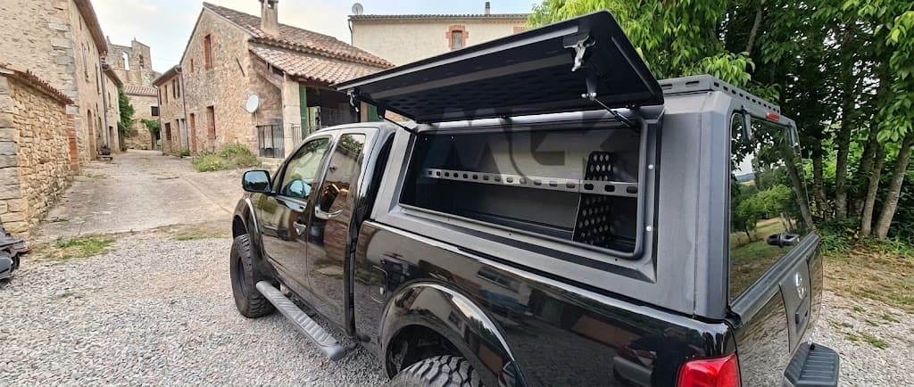 Aluminum Pickup Truck Canopy with Storage Compartments