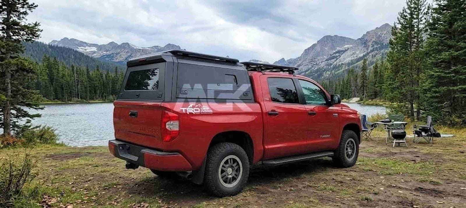 Aluminum canopy with windows Aluminum canopy with windows